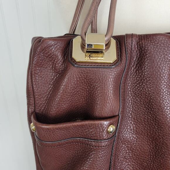 B Makowsky Burgundy Genuine Leather Gold Hardware - Picture 8 of 12